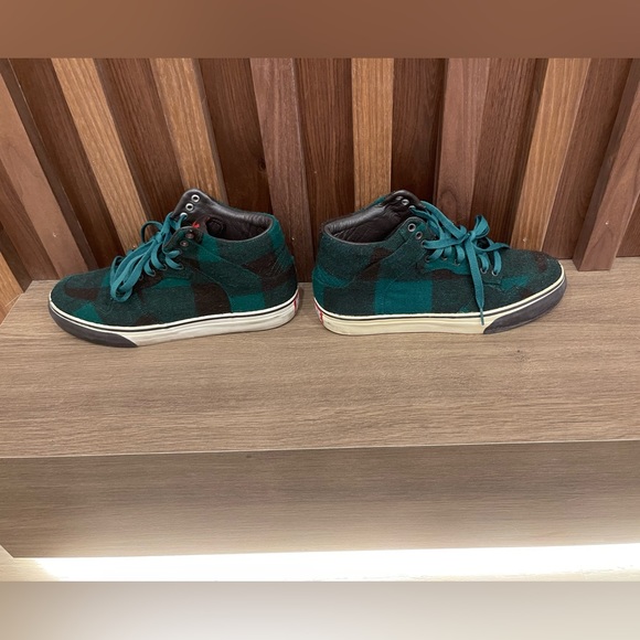 Alife nyc high-top checkered sneakers. - Picture 8 of 9